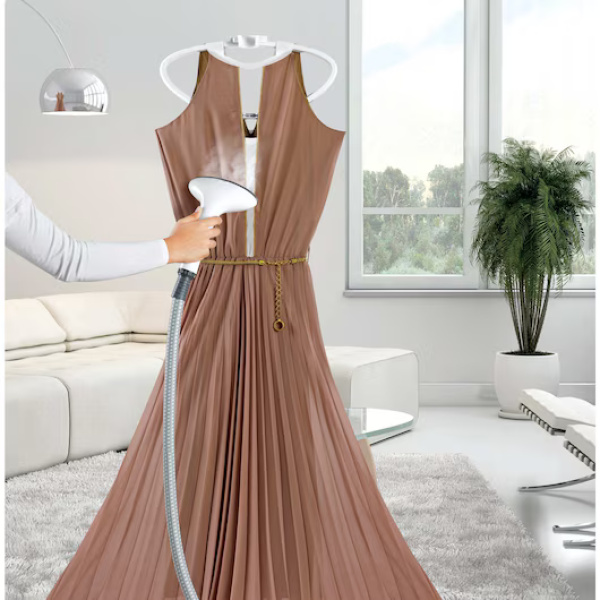 Black & Decker GST2000 2000-Watt Garment Steamer, 220 Volts - Image 2