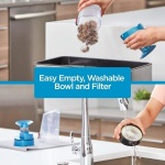 ⁦مكنسة كهربائية عمودية لاسلكية 3 في1 من بلاك اند ديكر ببطارية ليثيوم ايون 21.6 فولت و2 امبير في الساعة وسعة 500 مل مع شاحن، لون احمر - ‏BHFE620J-GB⁩ - الصورة ⁦3⁩