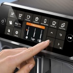 ⁦ماكينة تحضير اسبريسو  فيليبس الأوتوماتيكية بالكامل  فيليبس، 8 إعدادات قهوة متخصصة، نظام لبن لاتيه جو - شاشة رقمية بديهية لسهولة اختيار القهوة، سلسلة 4300، موديل EP4346/70، بلاستيك، أسود⁩ - الصورة ⁦5⁩